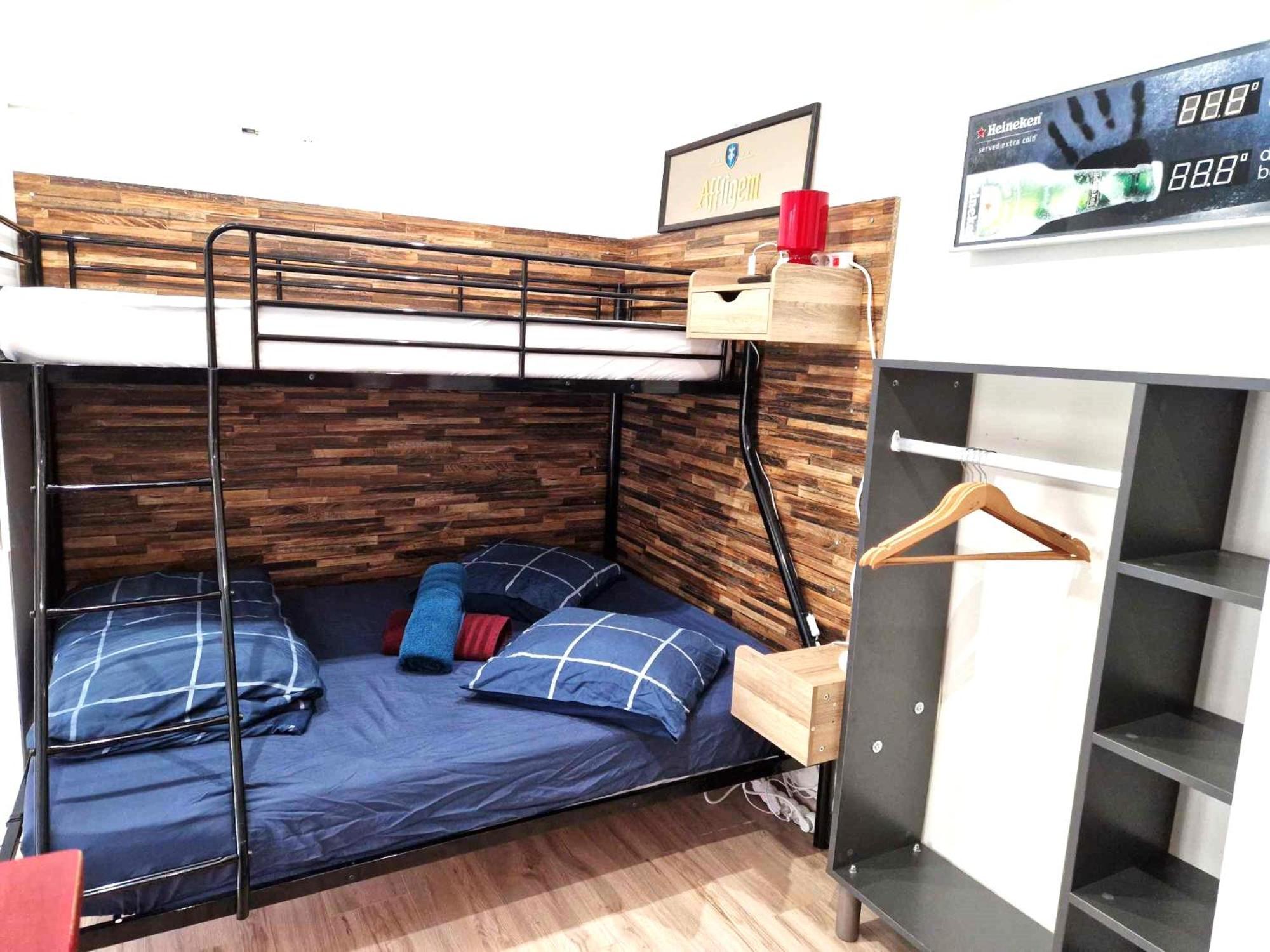 10 - Joli Studio Avec Deux Lits, Tout Equipe Pour 1, 2 Ou 3 Personnes Maximum, Vue Sur Parc Arbore, Parking Privatif Gratuit, Grand Fourgon Possible, Tout Le Linge De Maison Est Fourni Razac-sur-l'Isle Exterior photo